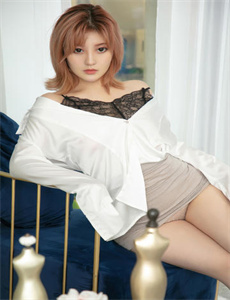 丰满女医生4伦理播放-唐舞麟和欧阳紫馨乳交