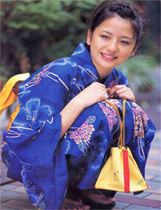 免费在线黄色网址-美女露出撒尿的部位